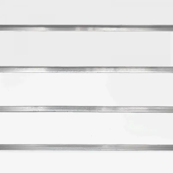 slatwall_aluminum_insert_close_up_white_2.webp